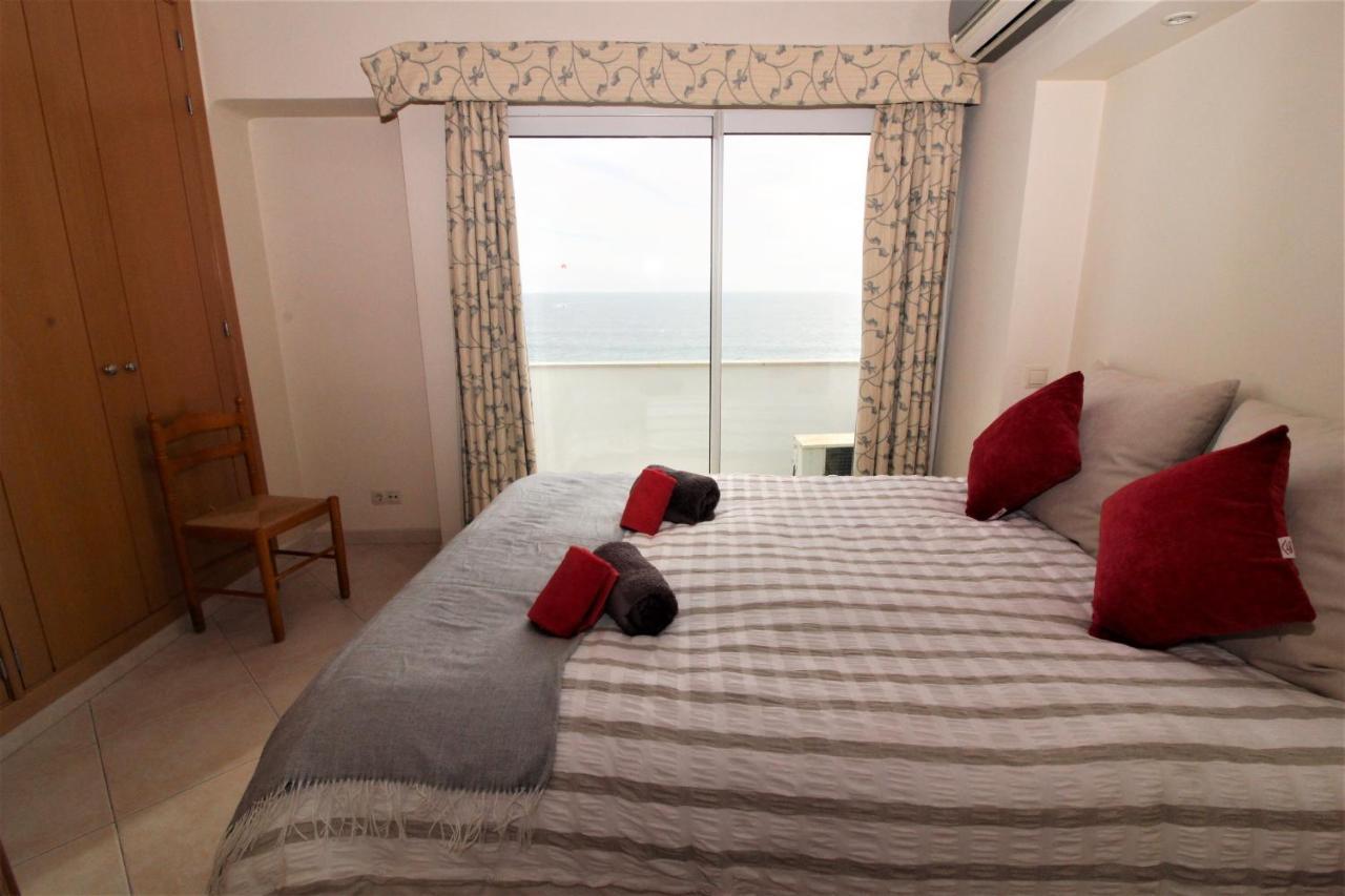 Waves View- Albufeira Apartment ภายนอก รูปภาพ