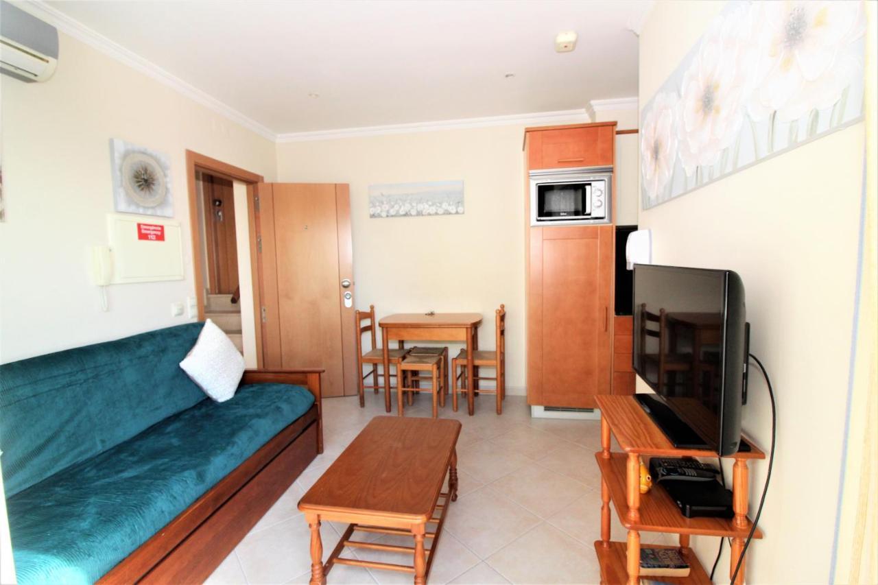 Waves View- Albufeira Apartment ภายนอก รูปภาพ