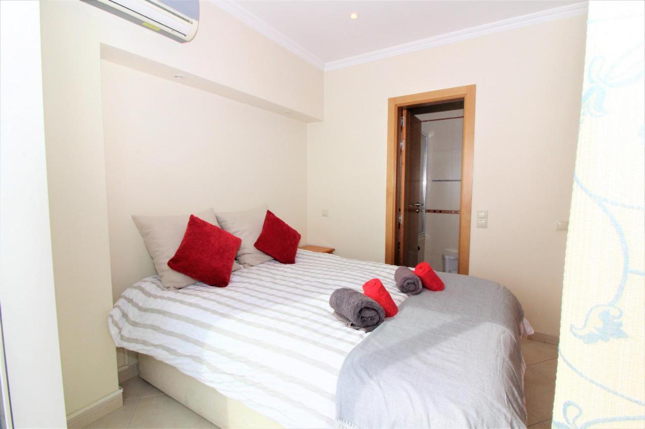 Waves View- Albufeira Apartment ภายนอก รูปภาพ